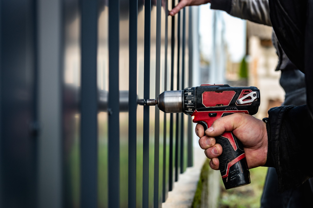 A Comprehensive Guide in Repairing a Broken Fence