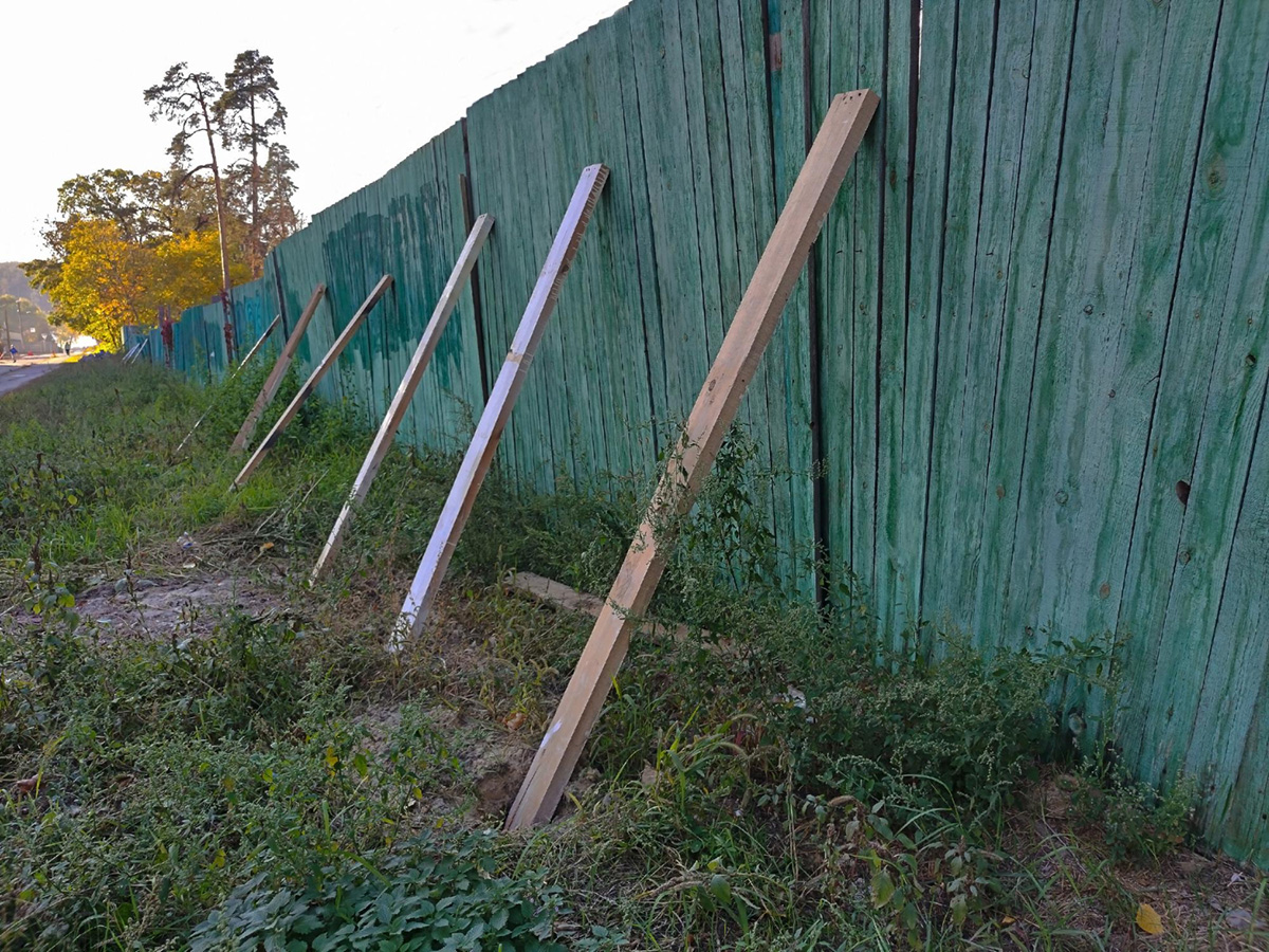 Don't Fall Victim to These Common DIY Fencing Disasters