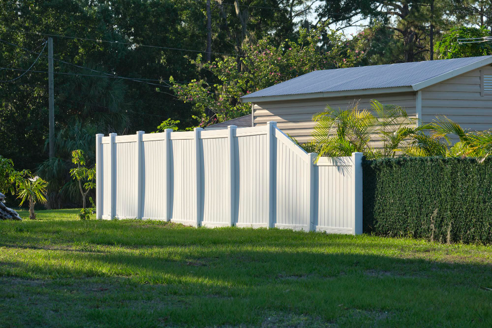 Benefits of a New Fence for Your Sanford Home