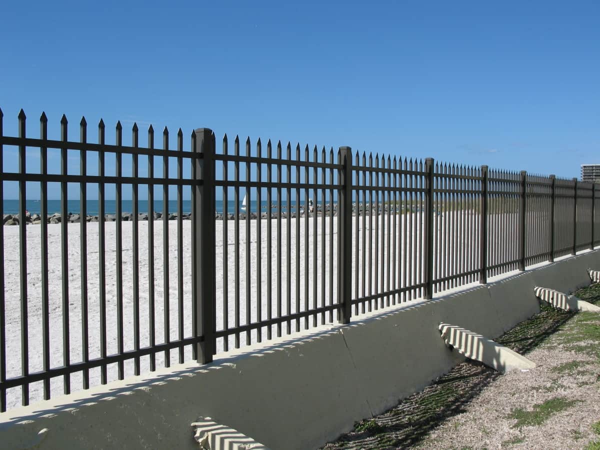 Commercial Chain Link Fence Casselberry: Secure Your Property