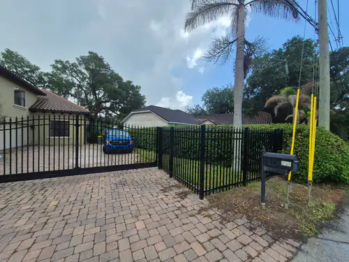 Aluminum Fence and Electric Driveway Gate in Winter Park